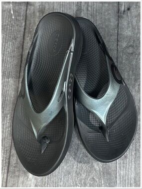 Oofos Original Sport Sandals in Graphite [S3108]